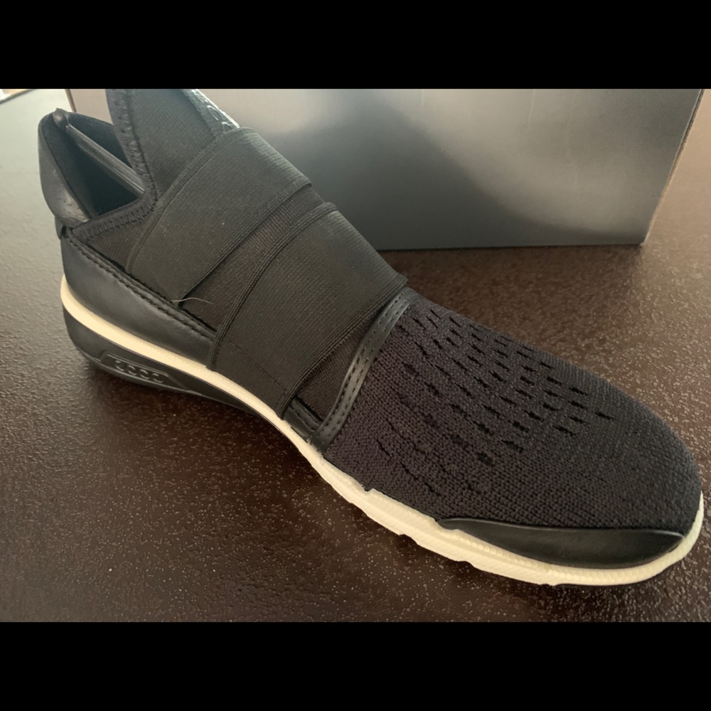 Slip on Sneakers